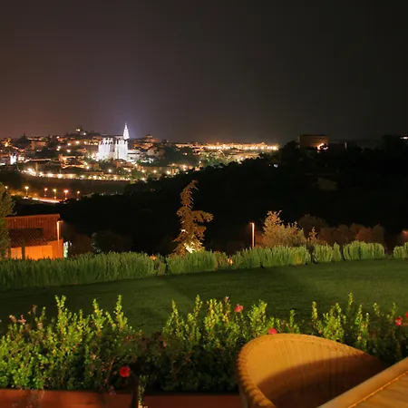 Отель Cigarral El Bosque